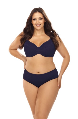 Granatowy kostium kąpielowy modelujący PLUS SIZE  ze strukturalnej dzianiny  o prążkowanej fakturze L3112
